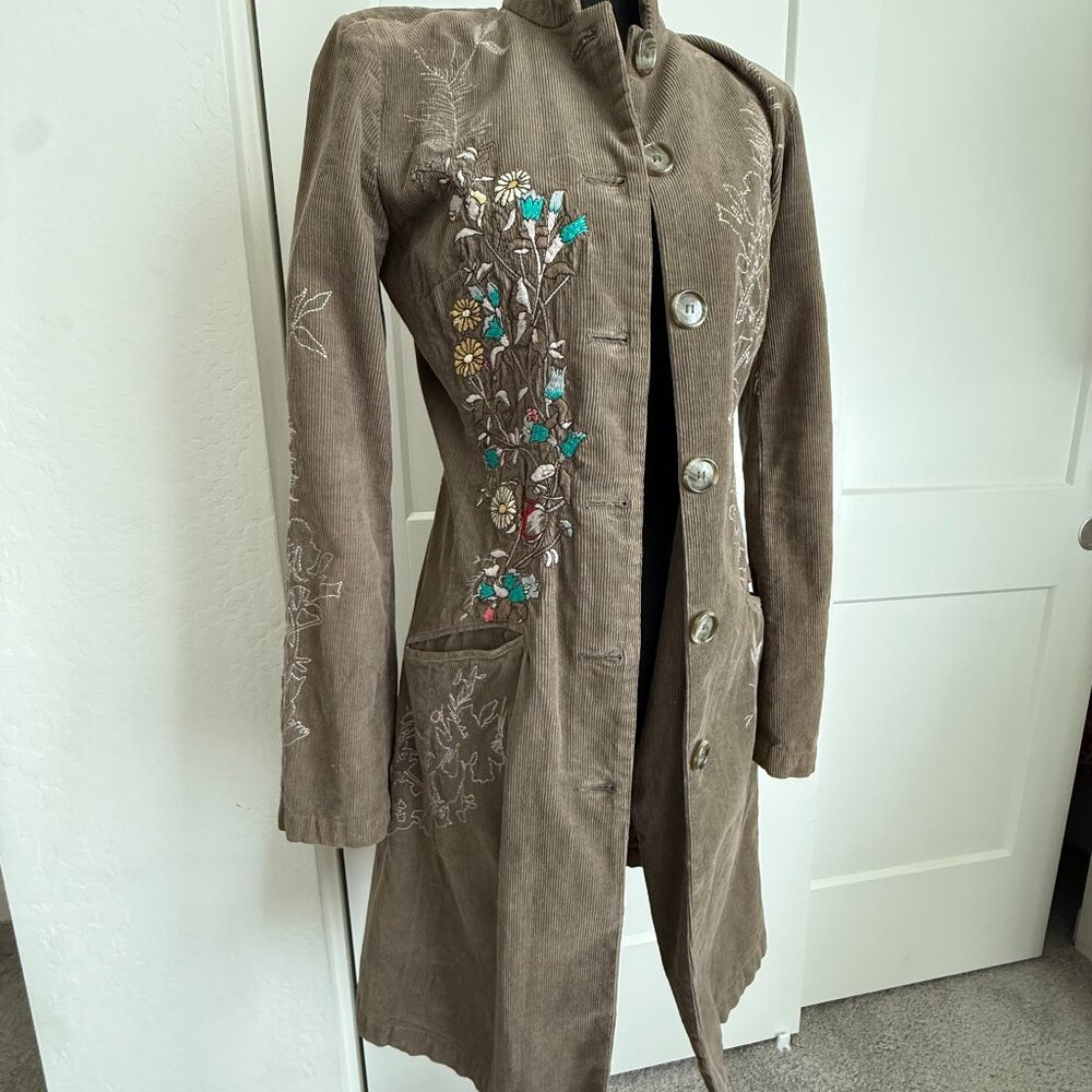 VTG Johnny Was Light Brown w/ Embroidery Long Corduroy Jacket Sz S - Picture 7 of 7